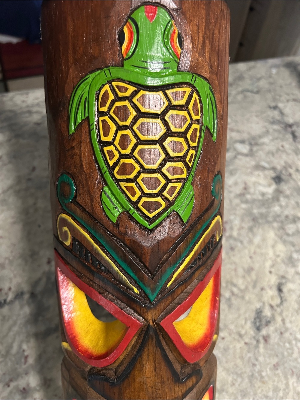 Hand-Painted Wooden Tiki Mask with Turtle Motif - Brown, Green & Red - Picture 3 of 7
